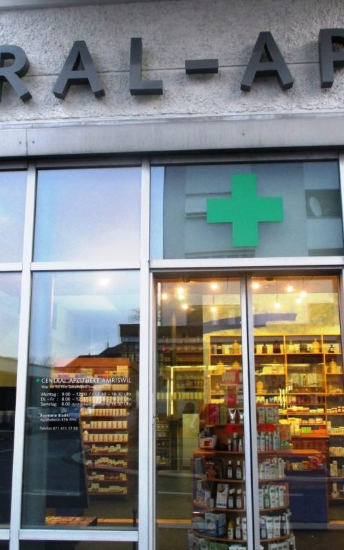 markus53-store-window-254578